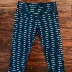 ATHLETA Blue & Aqua Stripe Crop Leggings Capris S